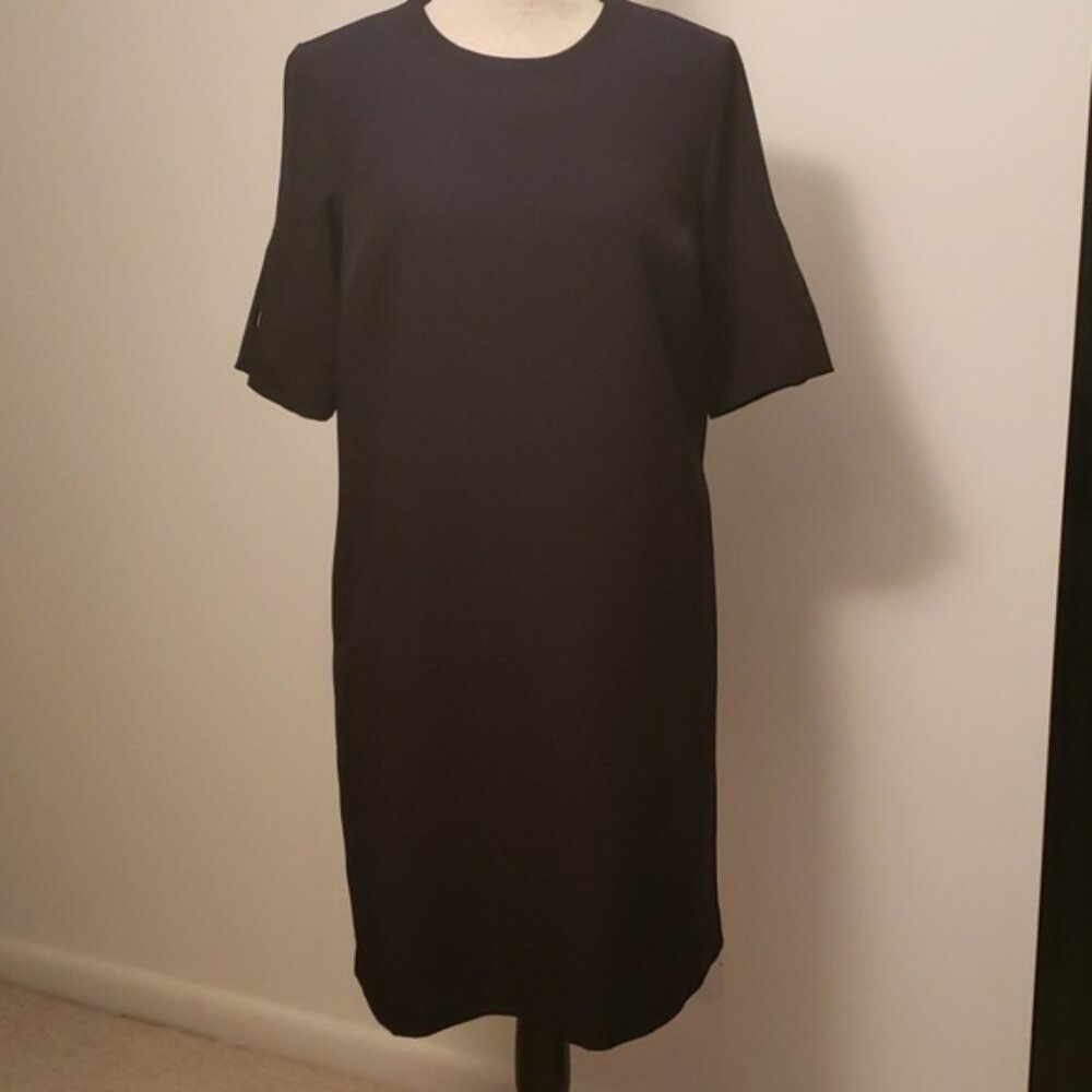 Sephora 2020 uniform black/ white dress.